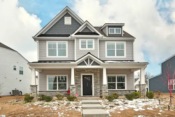 617 Columbus Circle, Simpsonville, SC 29680