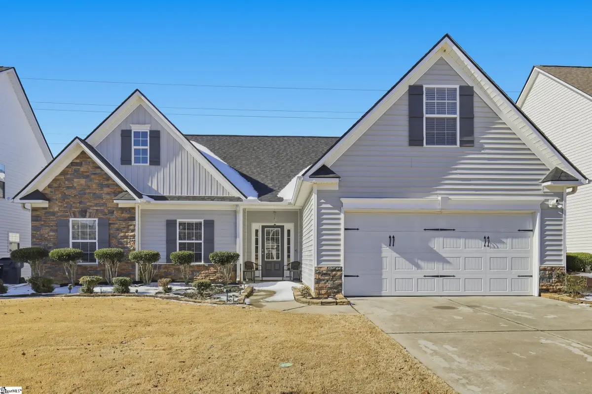124 Ashington Drive, Simpsonville, SC 29680 - Image #1