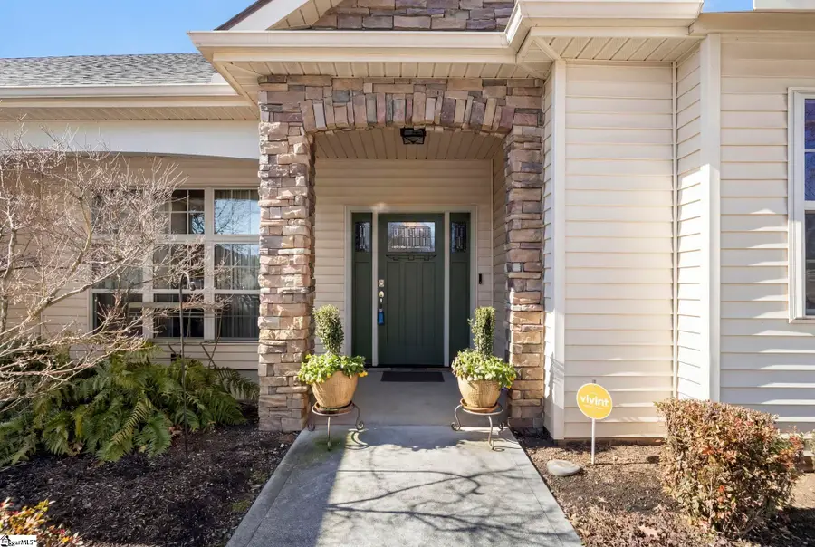 503 Plamondon Drive, Simpsonville, SC 29680 - Image #2
