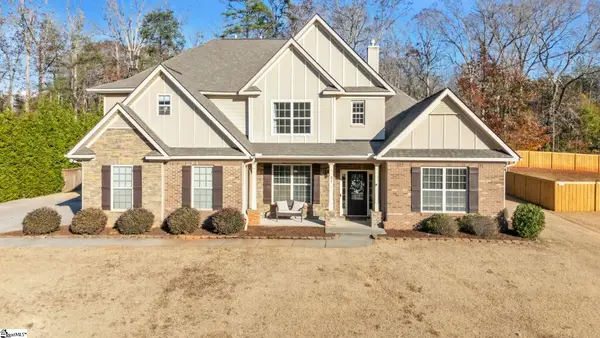 31 Laurelhart Lane, Simpsonville, SC 29681
