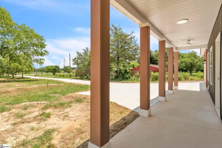 5138 N Old Laurens Road, Gray Court, SC 29645 - Image #3