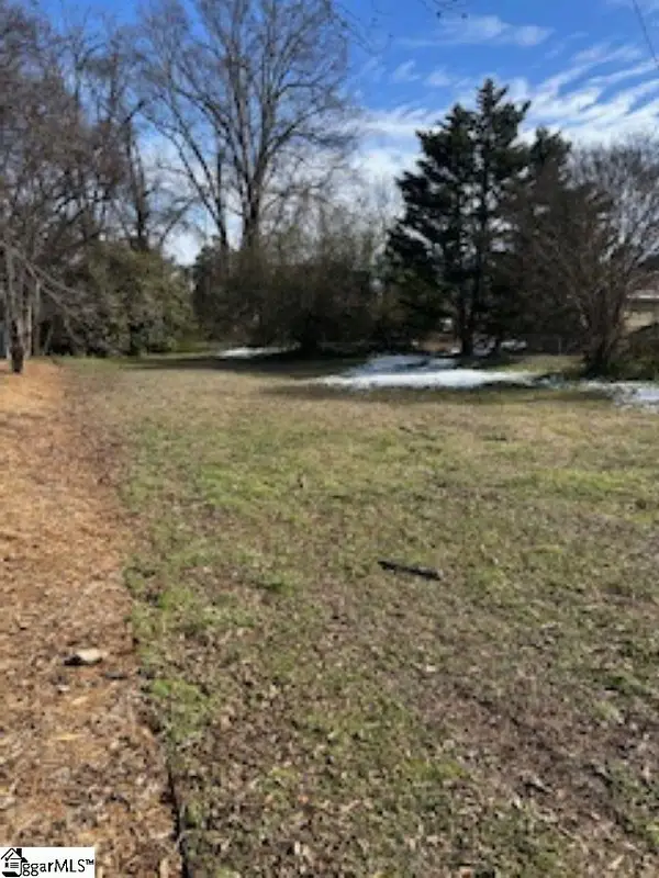 111 Mission Street, Greenville, SC 29605