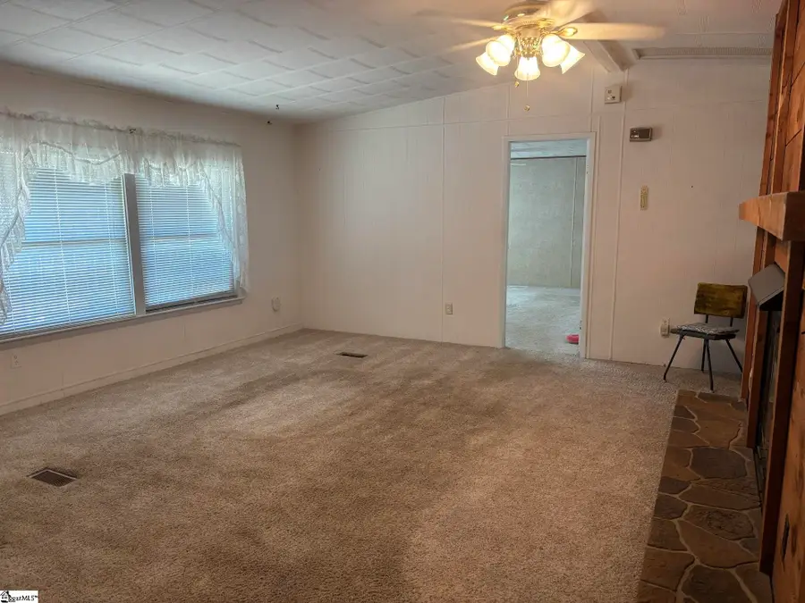 177 Henson Drive, Travelers Rest, SC 29690 - Image #2