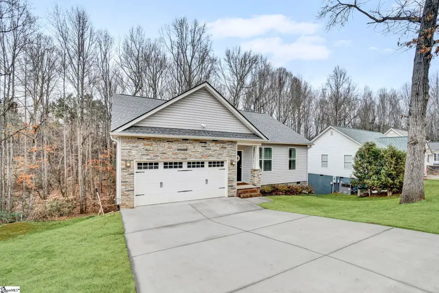 208 Joes Court, Easley, SC 29642 - #2