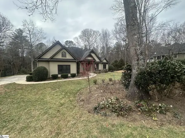 2 Rose Thorn Court, Travelers Rest, SC 29690
