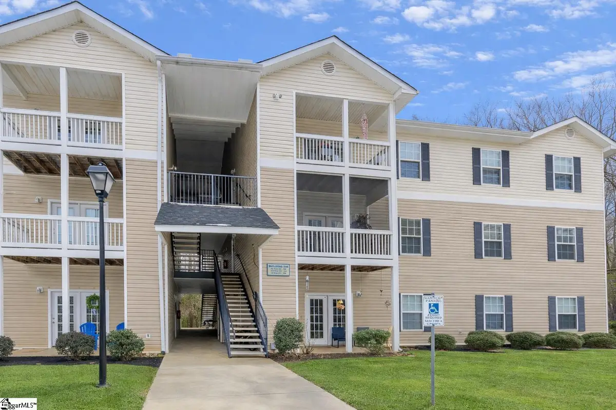 222 Mckenna Circle, Greenville, SC 29615 - Image #1