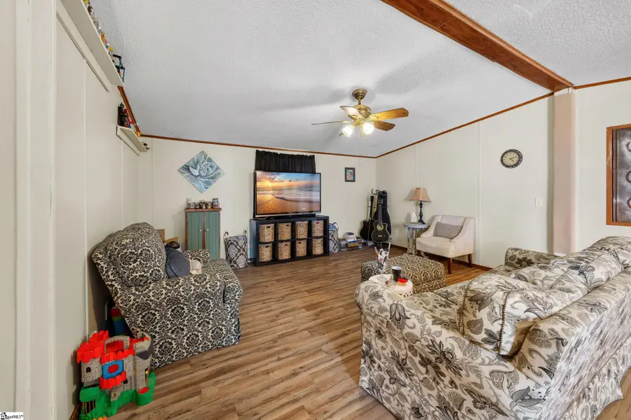 589 Ross Hill Road, Gaffney, SC 29341 - Image #2