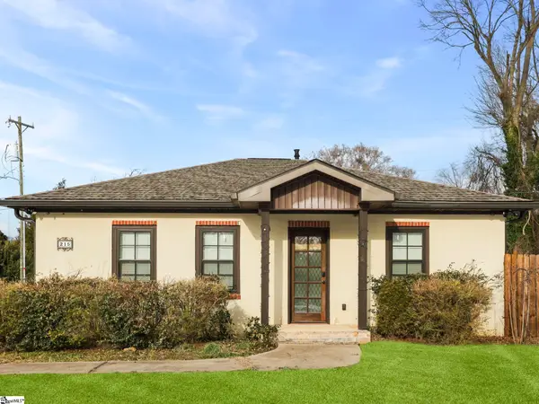 215 California Avenue, Spartanburg, SC 29303-2233