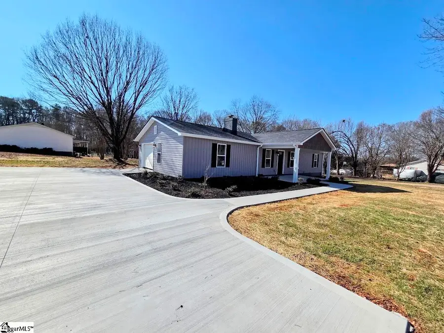 103 Blossom Branch Extension, Piedmont, SC 29673 - #3