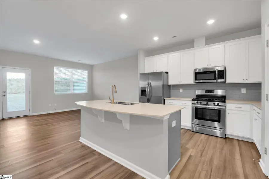 318 E Compass Way, Easley, SC 29640 - Image #2