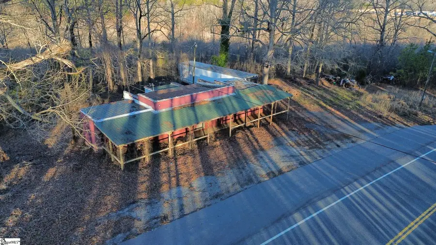 1063 Rutherfordton Highway, Chesnee, SC 29323 - Image #3