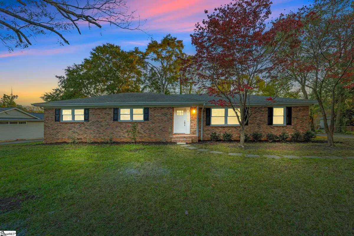 104 Sunline Place, Spartanburg, SC 29307 - #1