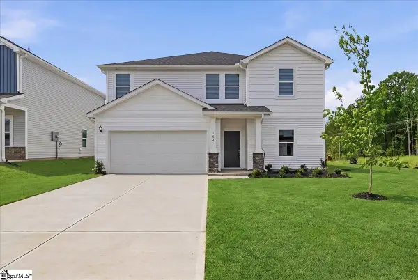 102 Gibbon Way, Gray Court, SC 29645
