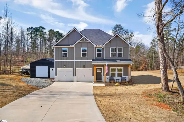 335 Amy Marie Lane, Roebuck, SC 29376