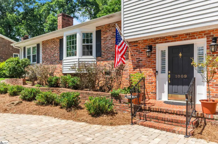 1009 Edwards Road, Greenville, SC 29615 - #2