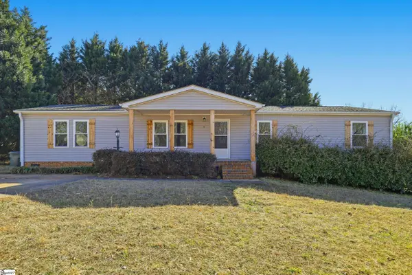 165 Falcon Ridge Drive, Boiling Springs, SC 29316