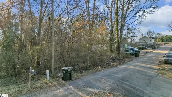 210 Wilson Street, Greer, SC 29651