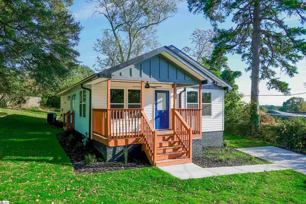 4 Thrift Street, Greenville, SC 29609