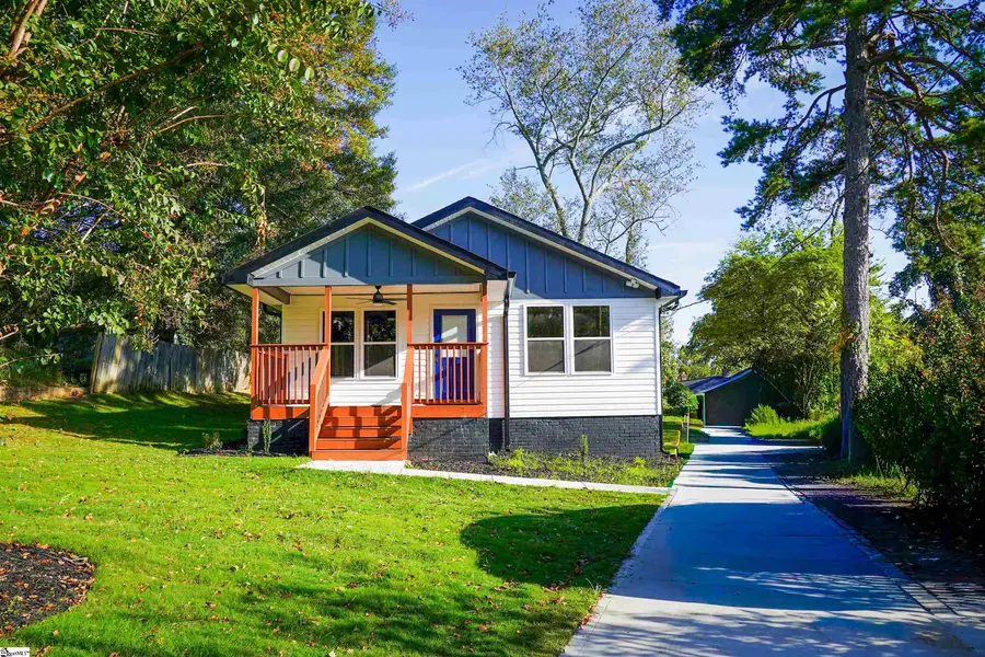 4 Thrift Street, Greenville, SC 29609 - #3