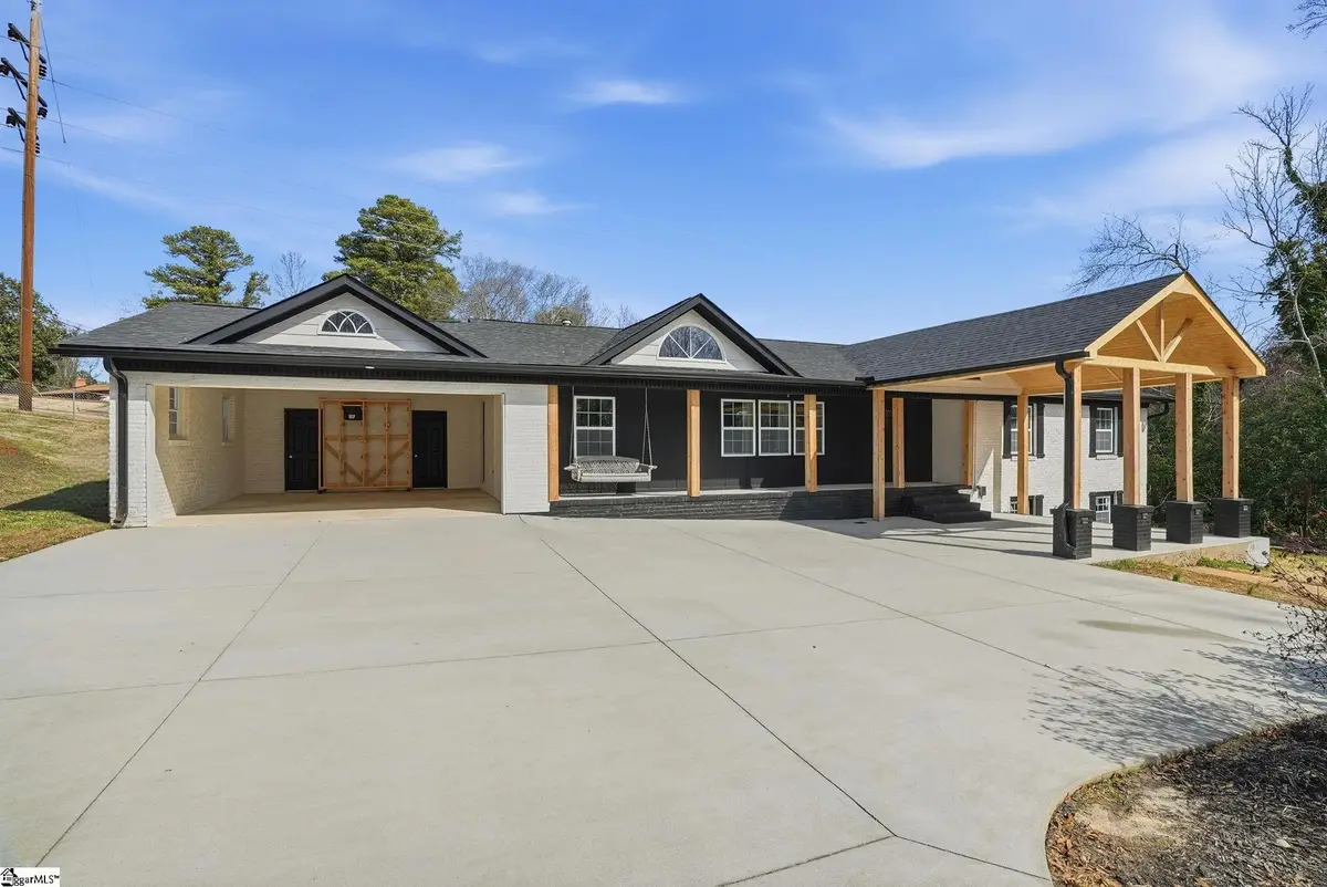 220 E Belvedere Road, Greenville, SC 29605 - #1