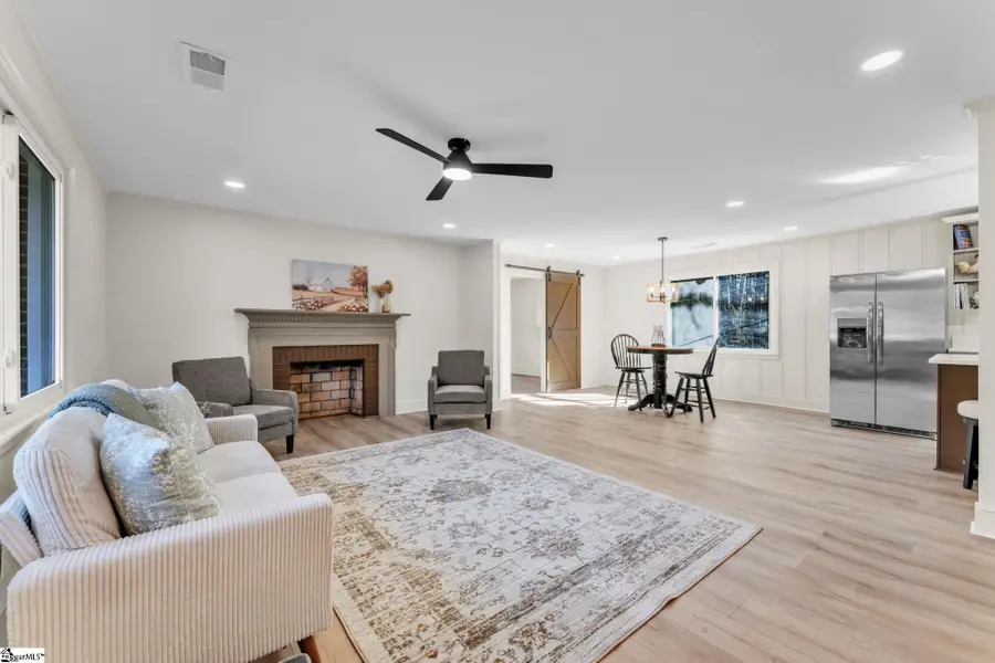 7605 N 178 Highway, Donalds, SC 29638 - #2