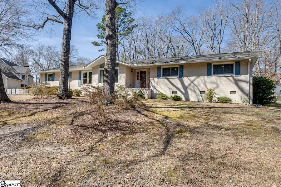 110 Bonwood Avenue, Simpsonville, SC 29681 - #3