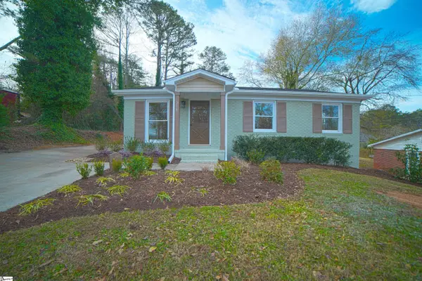 218 Thomas Heights Circle, Seneca, SC 29678