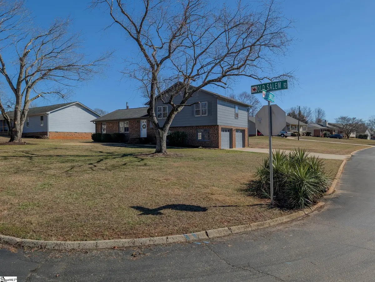 207 Old Salem Road, Moore, SC 29369 - #1