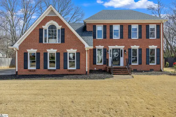 102 W Silverleaf Street, Greer, SC 29650