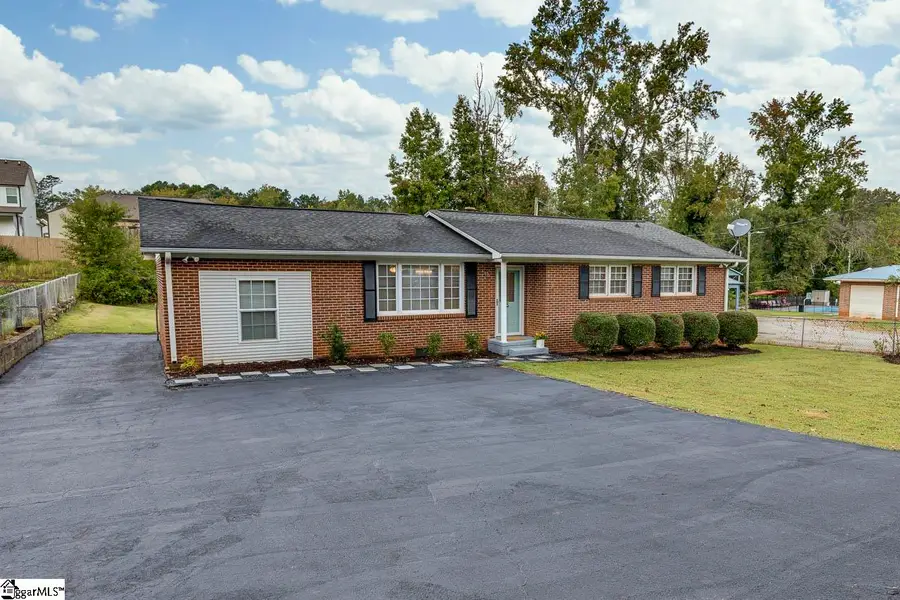 15 Strawberry Drive, Greenville, SC 29617 - #3