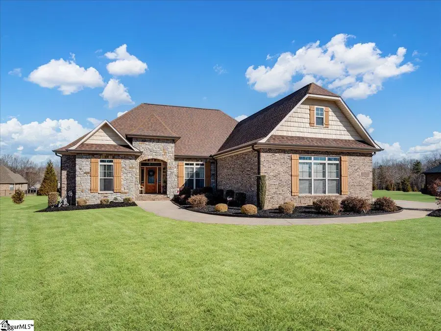 137 Ledge Stone Lane, Gaffney, SC 29341-4439 - #2