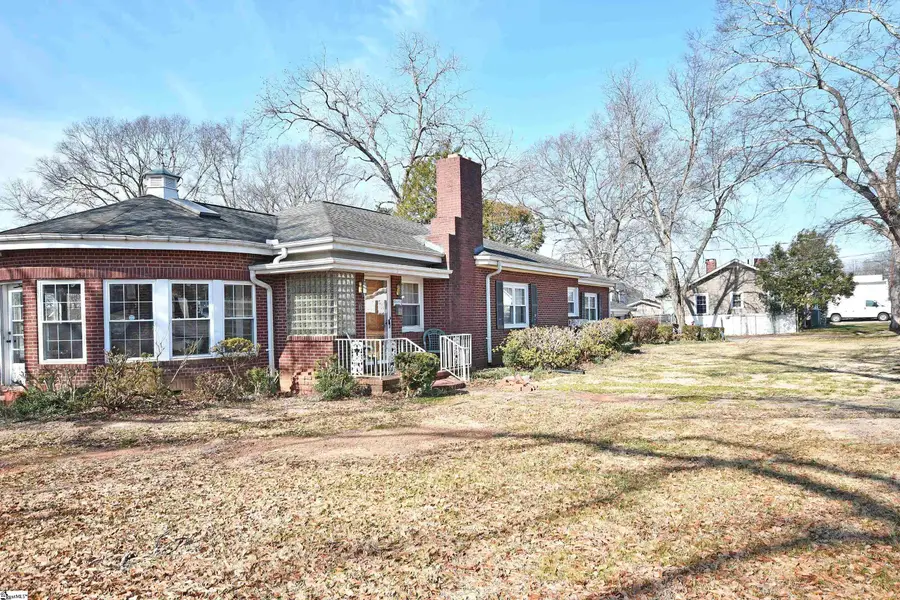 6 Beatrice Street, Greenville, SC 29611 - #3