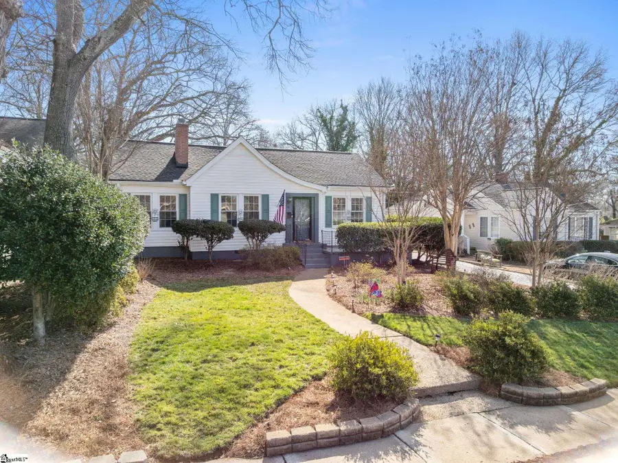 19 Keowee Avenue, Greenville, SC 29605 - #3