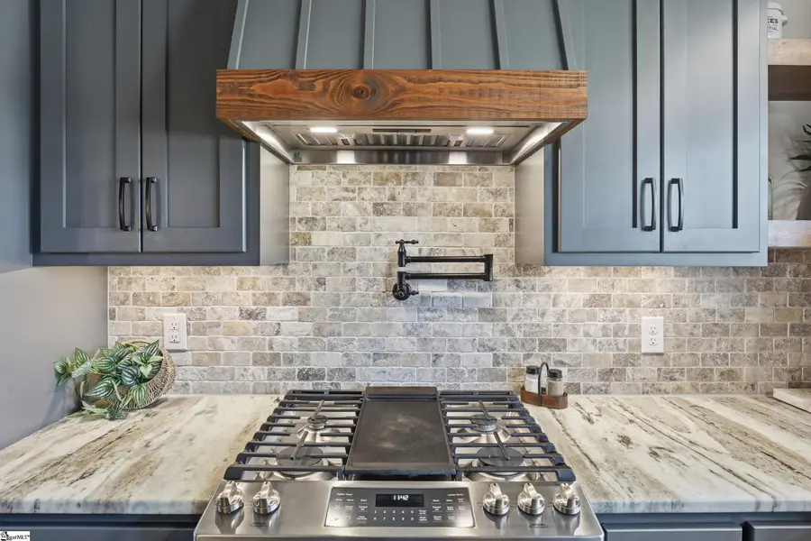 520 Holly Bush Road, Easley, SC 29640 - #2