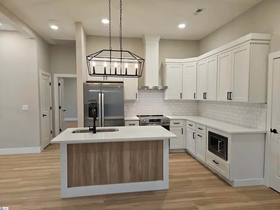 528 Dillon Street, Chesnee, SC 29323 - #3