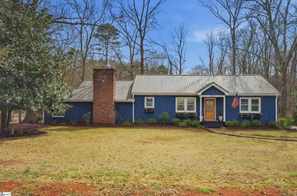 31 Long Forest Drive, Greenville, SC 29617