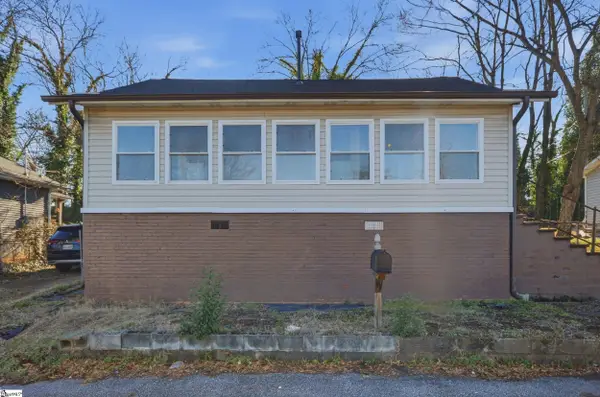 33 Ross Street, Greenville, SC 29611