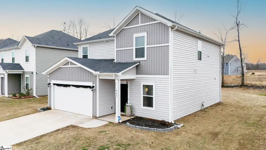 669 Grays Creek Road, Spartanburg, SC 29303 - #2