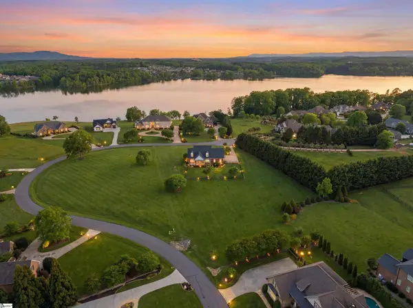 132 Shore Vista Lane, Greer, SC 29651