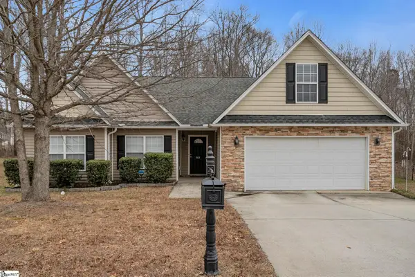 605 Fountain Brook Lane, Fountain Inn, SC 29644