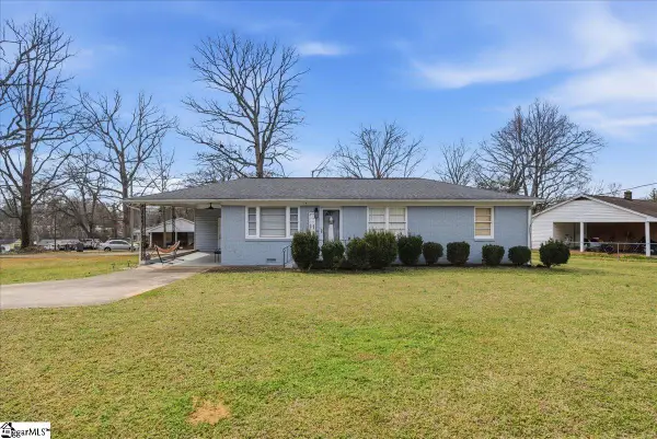 22 Ray Street, Greenville, SC 29611