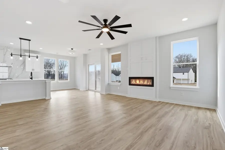 170 Buncombe Street, Woodruff, SC 29388 - #3