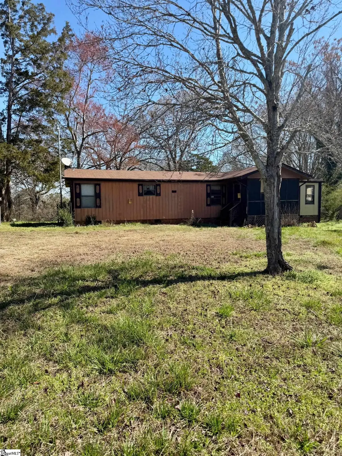 5990 Hwy 14 Road, Gray Court, SC 29645 - #1