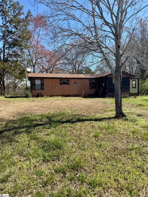 5990 Hwy 14 Road, Gray Court, SC 29645