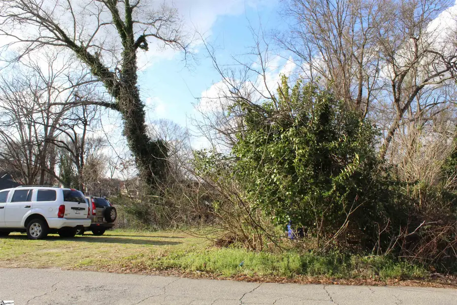 31 E Main Street, Greenville, SC 29611 - #2