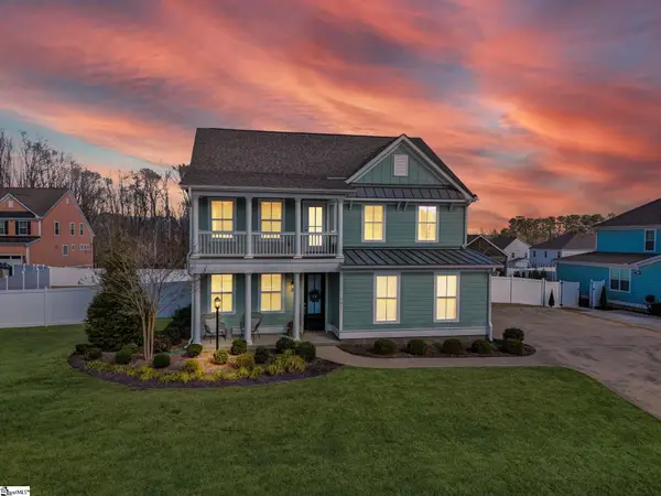 201 Deerview Trail, Simpsonville, SC 29680