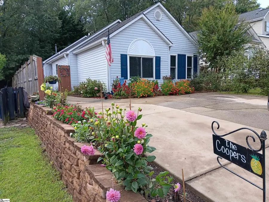 20 Lantern Lane, Greer, SC 29651 - #2