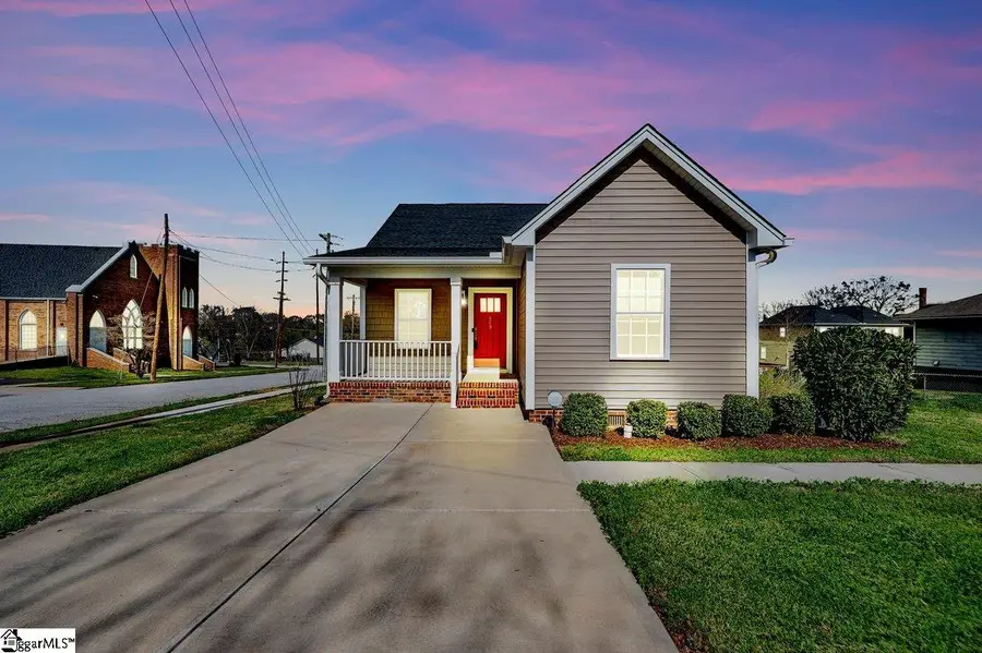 549 N Forest Street, Spartanburg, SC 29303 - #2