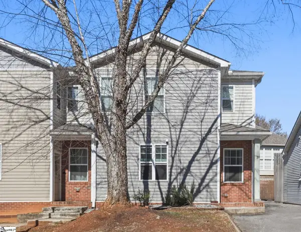 5 Huntress Drive, Greer, SC 29651