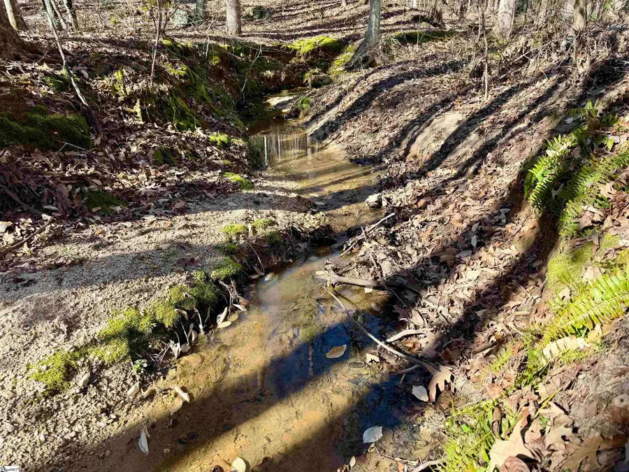 122/124 Lollis Road, Greenwood, SC 29649 - #3